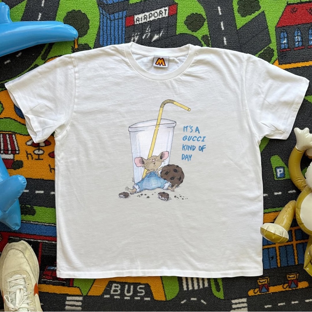 Mega Yacht Cookie Day Gucci White Graphic T-Shirt Top